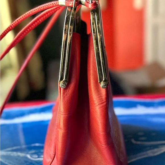 Sold - Picture 6 of 11